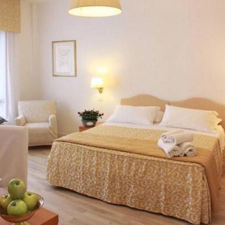 Bed and Breakfast Residenza Giacomuzzi Местре Екстер'єр фото